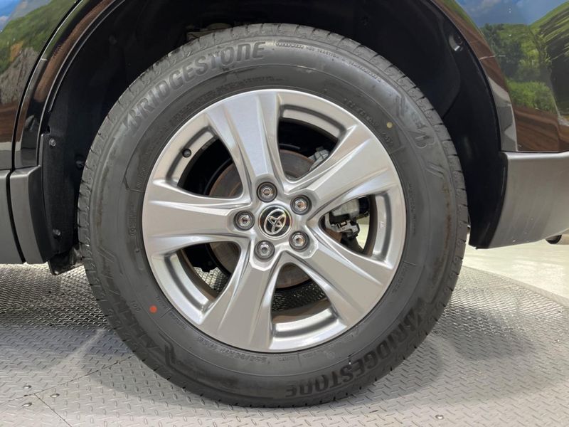 2023 Toyota Harrier 6BA-MXUA80 (UW-6aa8b8d236a57)[25]