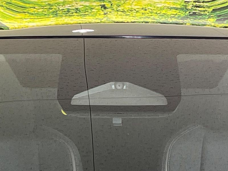 2023 Toyota Prius 6AA-MXWH60 (UW-6aa8b8d7b9934)[21]