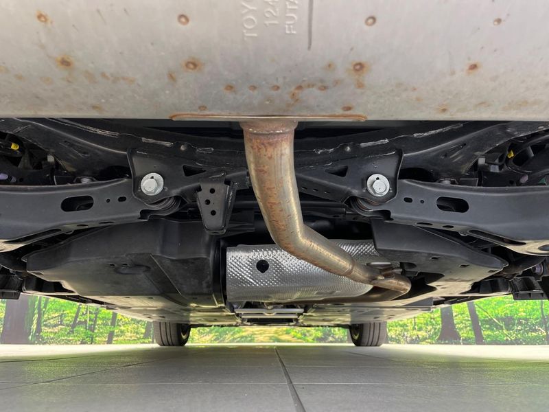 2023 Toyota Prius 6AA-MXWH60 (UW-6aa8b8d7b9934)[28]