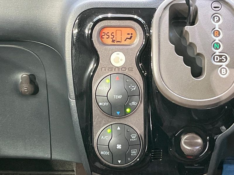 2013 Toyota Spade DBA-NCP141 (UW-6aa8b8ec9a3ba)[23]