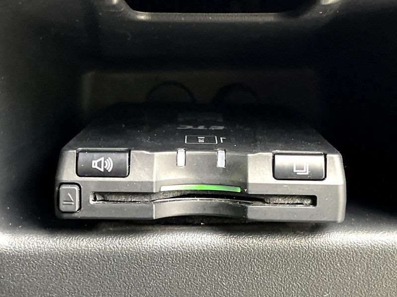 2013 Toyota Sienta DBA-NCP81G (UW-6aa8b8ee1b667)[10]
