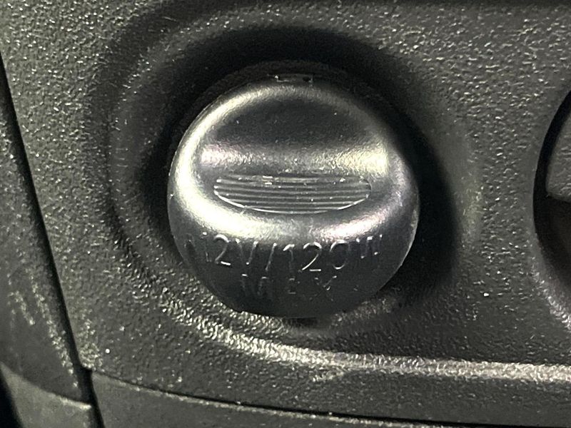 2013 Toyota Sienta DBA-NCP81G (UW-6aa8b8ee1b667)[20]