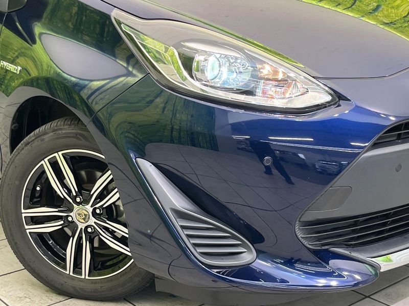 2019 Toyota Aqua DAA-NHP10 (UW-6aa8b8f85bddb)[12]