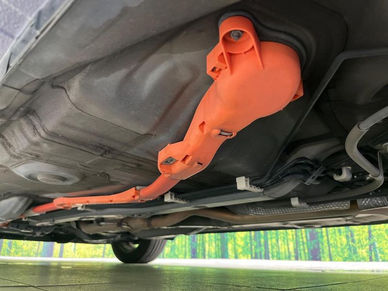 2019 Toyota Aqua DAA-NHP10 (UW-6aa8b8f85bddb)[20]