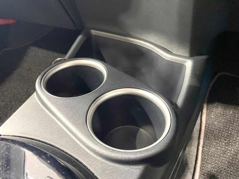 2018 Toyota Aqua DAA-NHP10H (UW-6aa8b9023c31f)[21]