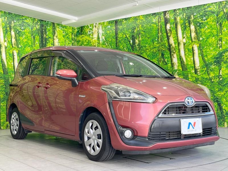 2016 Toyota Sienta DAA-NHP170G (UW-6aa8b9050af70)[10]