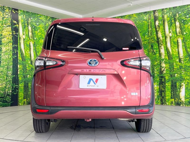 2016 Toyota Sienta DAA-NHP170G (UW-6aa8b9050af70)[7]