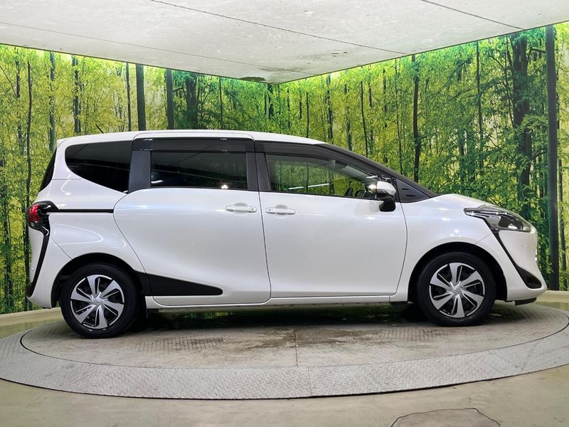 2022 Toyota Sienta 6AA-NHP170G (UW-6aa8b908ae995)[19]