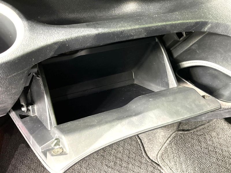 2016 Toyota Sienta DBA-NSP170G (UW-6aa8b90cceac4)[26]