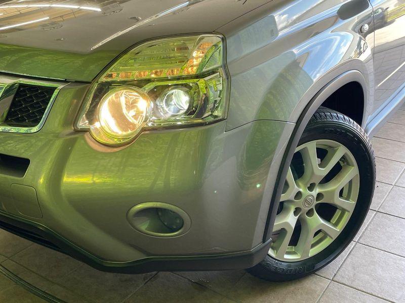 2012 Nissan X-Trail DBA-NT31 (UW-6aa8b912d2186)[18]