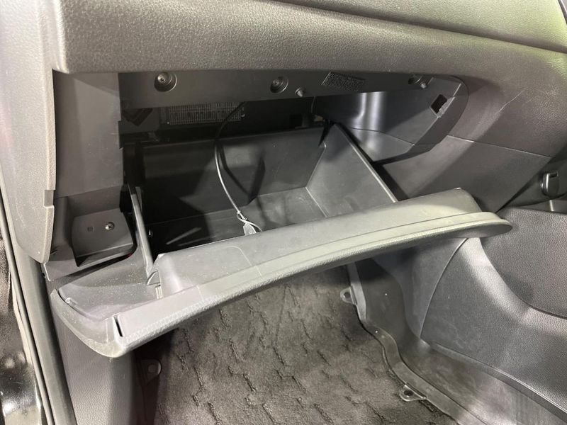 2017 Nissan X-Trail DBA-NT32 (UW-6aa8b9158fcb2)[22]