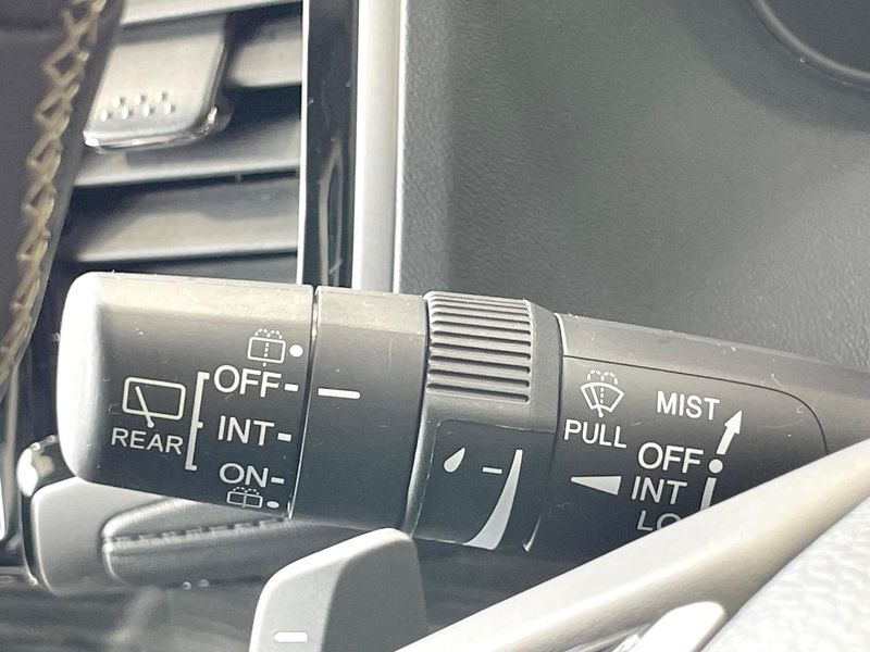 2015 Honda Odyssey DBA-RC1 (UW-6aa8b91deda51)[28]