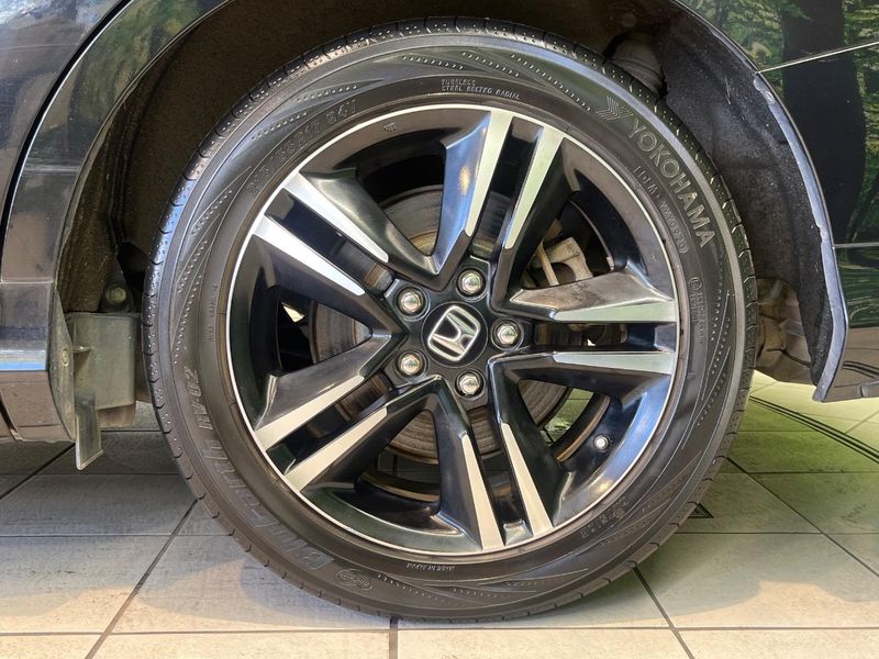2017 Honda Odyssey Hybrid DAA-RC4 (UW-6aa8b9204ac1c)[13]