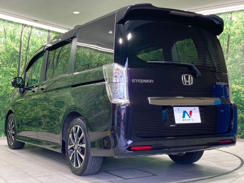 2013 Honda Stepwgn Spada DBA-RK5 (UW-6aa8b92519efb)[18]