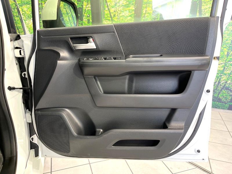 2014 Honda Stepwgn Spada DBA-RK5 (UW-6aa8b925822a6)[17]