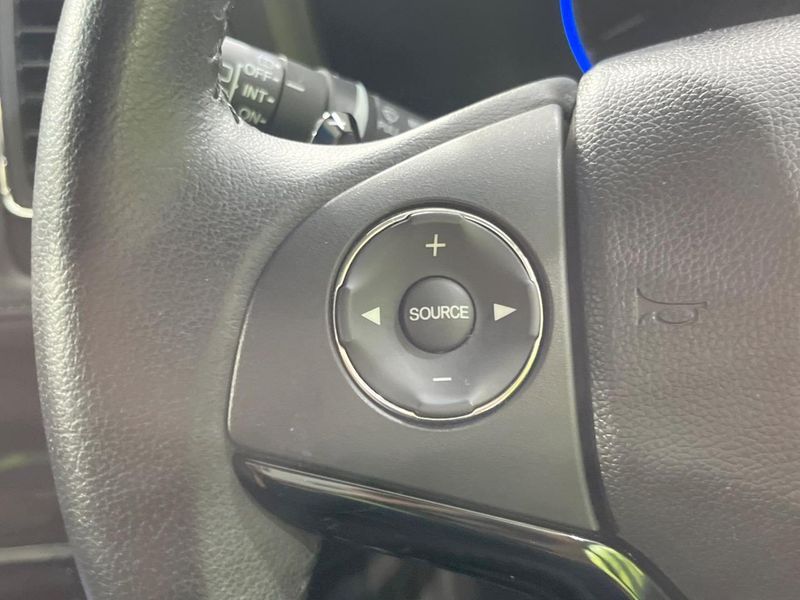 2015 Honda Vezel DAA-RU3 (UW-6aa8b9303d06d)[10]