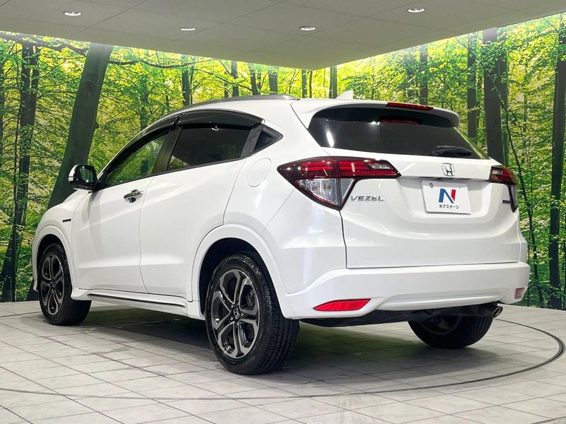 2016 Honda Vezel DAA-RU3 (UW-6aa8b931c1d16)[20]