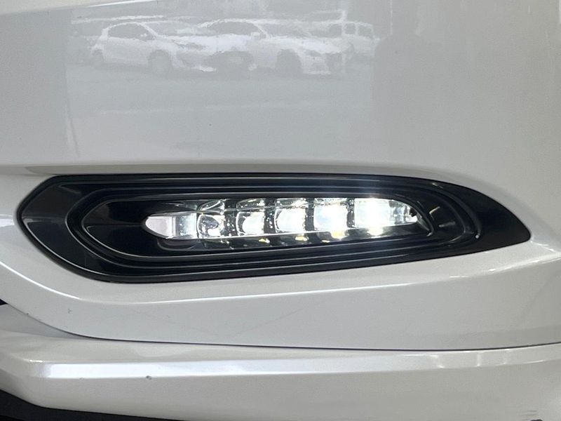 2016 Honda Vezel DAA-RU3 (UW-6aa8b931c1d16)[12]