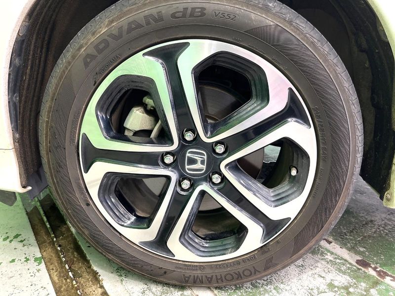 2018 Honda Vezel DAA-RU3 (UW-6aa8b9339a51d)[11]