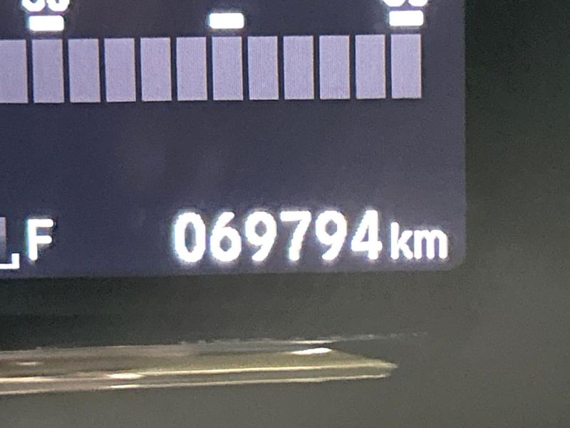 2018 Honda Vezel DAA-RU3 (UW-6aa8b933e7fcd)[2]