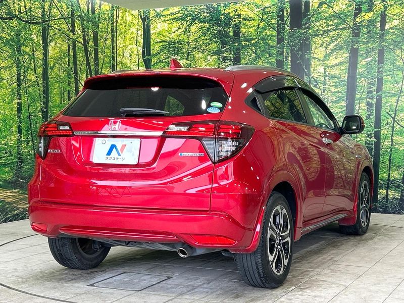 2018 Honda Vezel DAA-RU3 (UW-6aa8b933e7fcd)[10]