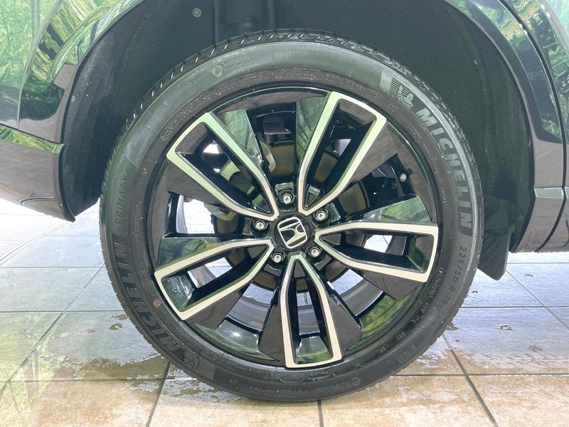 2022 Honda Vezel 6AA-RV5 (UW-6aa8b93a47e25)[5]