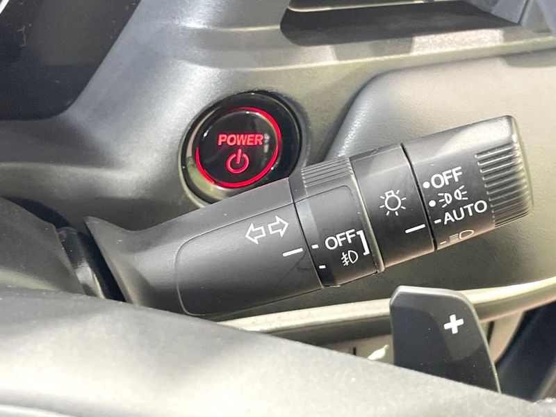 2022 Honda Vezel 6AA-RV5 (UW-6aa8b93a47e25)[17]