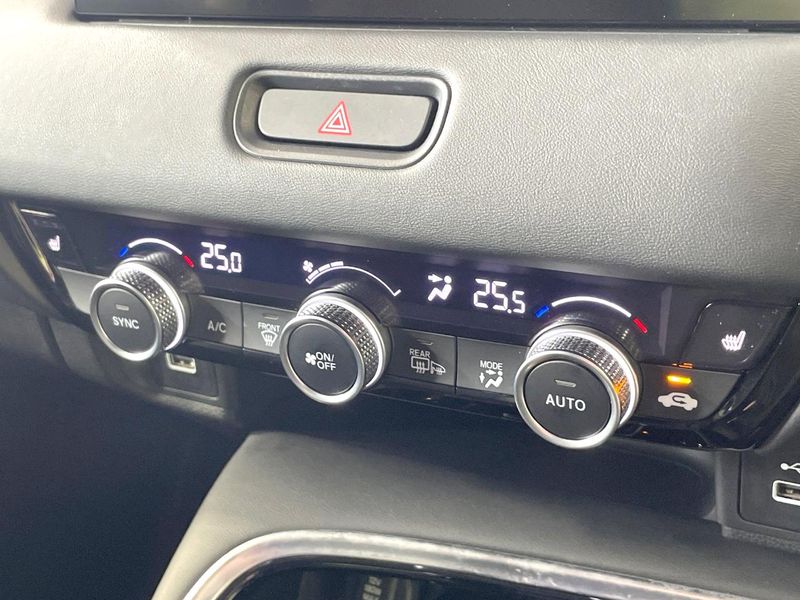 2022 Honda Vezel 6AA-RV5 (UW-6aa8b93a47e25)[22]