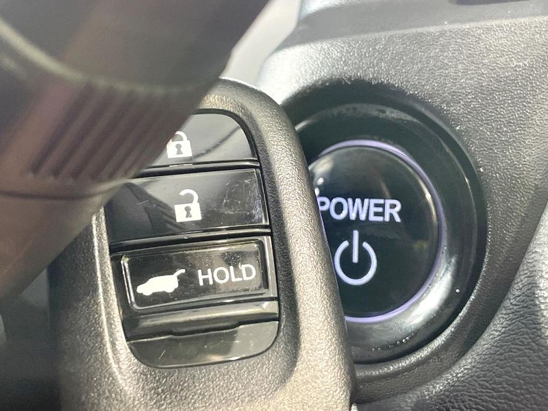 2022 Honda Vezel 6AA-RV5 (UW-6aa8b93a47e25)[14]