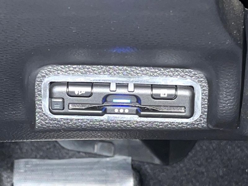 2022 Honda Vezel 6AA-RV5 (UW-6aa8b93c6cf2d)[26]