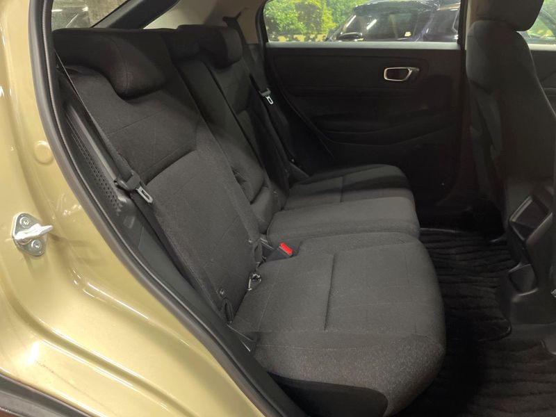 2022 Honda Vezel 6AA-RV5 (UW-6aa8b93c6cf2d)[13]