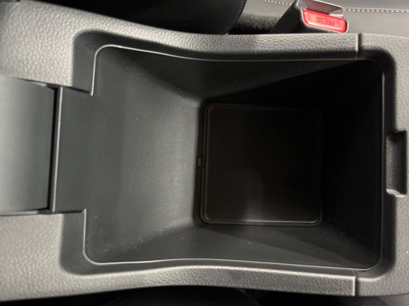2024 Honda Vezel 6AA-RV5 (UW-6aa8b9406ab87)[27]