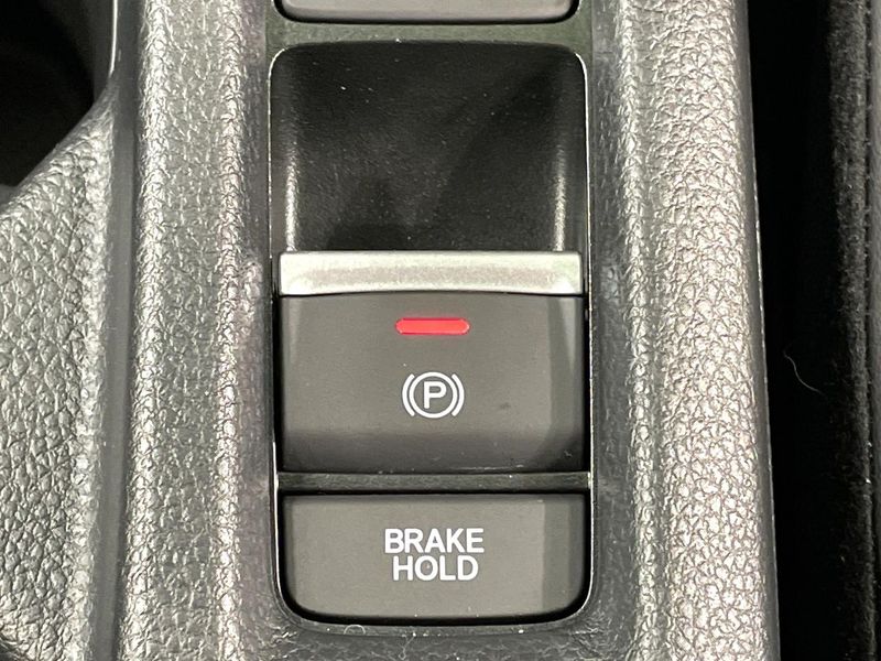 2025 Honda Vezel 6AA-RV5 (UW-6aa8b94334c0f)[22]
