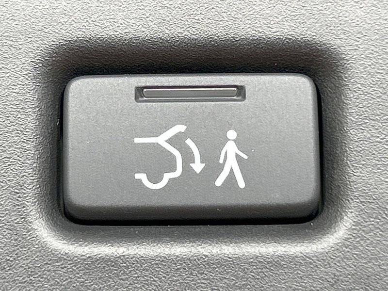2023 Honda ZR-V 6AA-RZ4 (UW-6aa8b948366ae)[22]