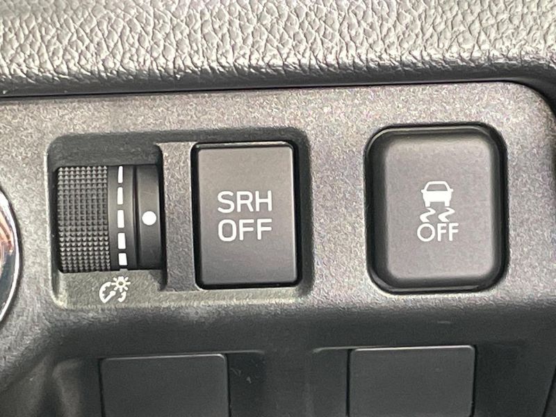 2018 Subaru Forester DBA-SJ5 (UW-6aa8b95a8ffd7)[12]