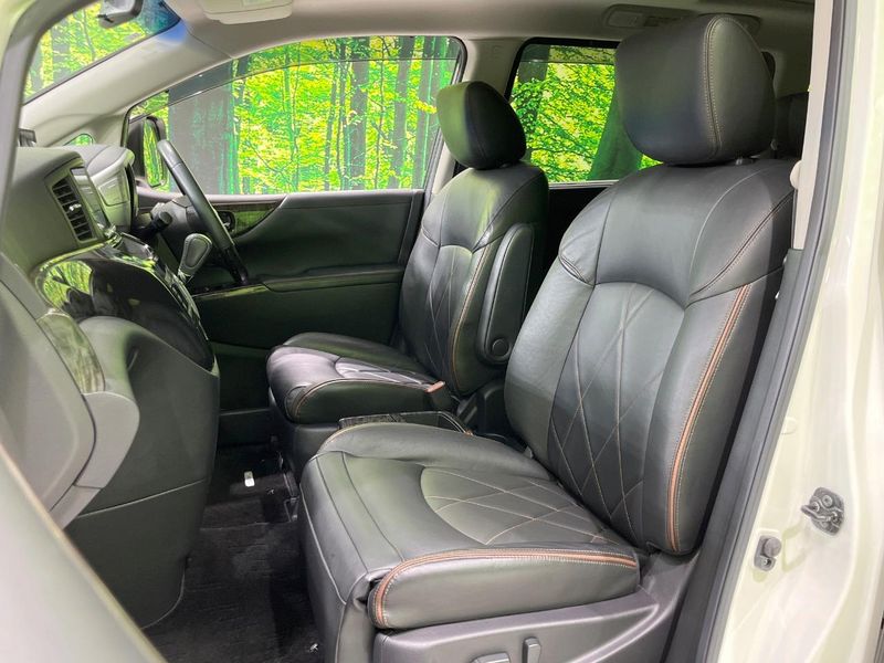 2016 Nissan Elgrand DBA-TE52 (UW-6aa8b96f59983)[12]