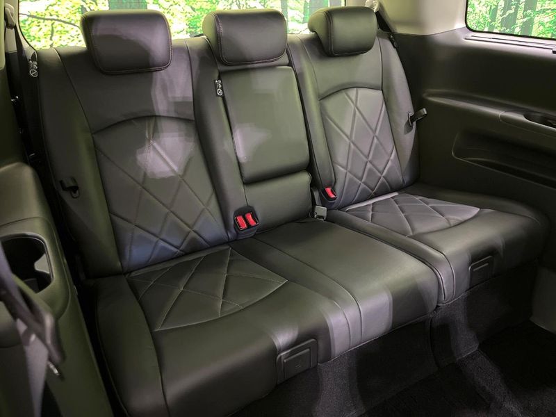 2016 Nissan Elgrand DBA-TE52 (UW-6aa8b96f59983)[14]