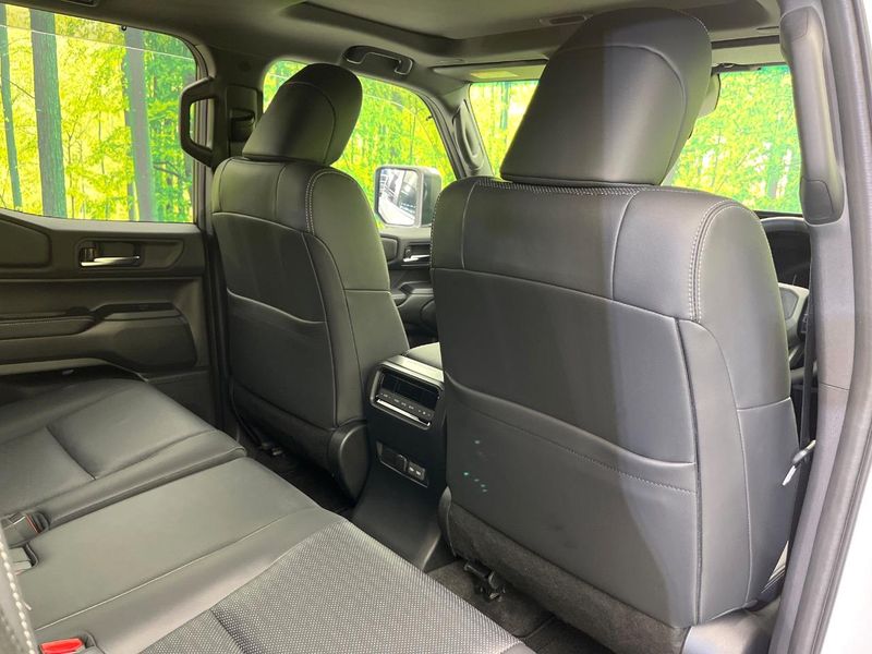 2024 Toyota Land Cruiser 250 3BA-TRJ250W (UW-6aa8b97c5c843)[24]