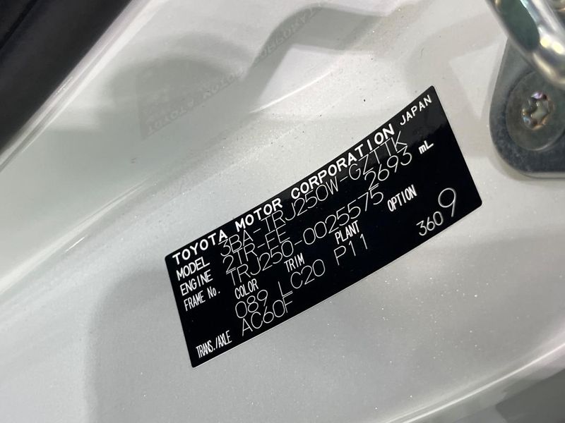 2025 Toyota Land Cruiser 250 3BA-TRJ250W (UW-6aa8b97f8b89c)[1]