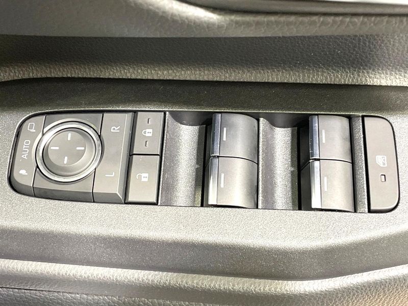 2025 Toyota Land Cruiser 250 3BA-TRJ250W (UW-6aa8b980229c7)[9]