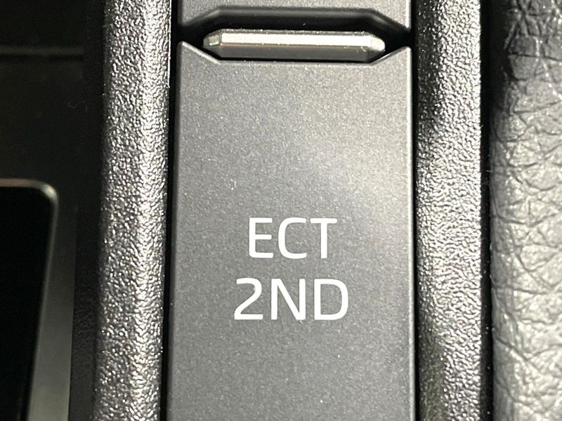 2025 Toyota Land Cruiser 250 3BA-TRJ250W (UW-6aa8b980229c7)[22]