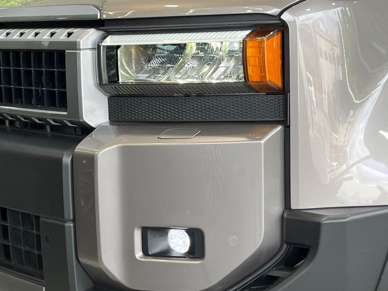 2025 Toyota Land Cruiser 250 3BA-TRJ250W (UW-6aa8b9811e0ef)[8]
