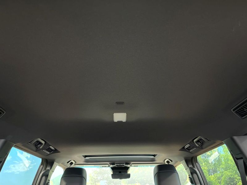 2026 Toyota Land Cruiser 250 3BA-TRJ250W (UW-6aa8b982310ff)[24]