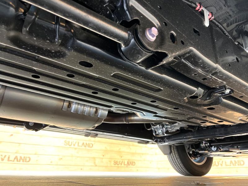 2026 Toyota Land Cruiser 250 3BA-TRJ250W (UW-6aa8b982310ff)[17]