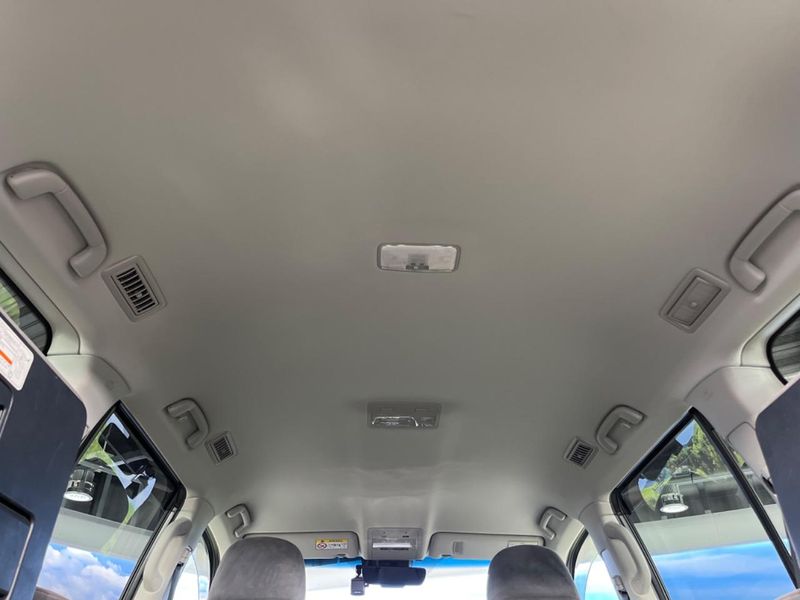 2018 Toyota Land Cruiser CBA-URJ202W (UW-6aa8b9841e295)[15]