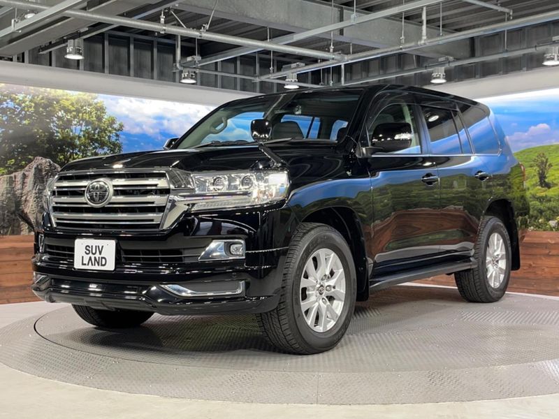 2018 Toyota Land Cruiser CBA-URJ202W (UW-6aa8b9841e295)[5]