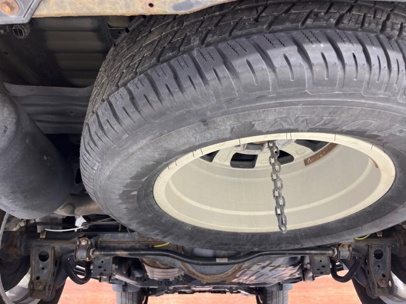 2018 Toyota Land Cruiser CBA-URJ202W (UW-6aa8b9841e295)[16]