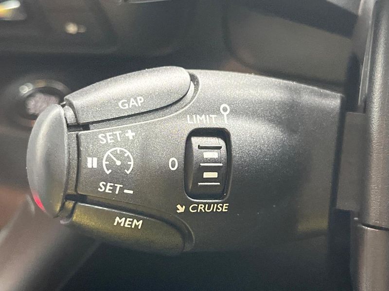 2022 Citroen Berlingo 3DA-K9CYH01 (UW-6aa8b9978a942)[12]