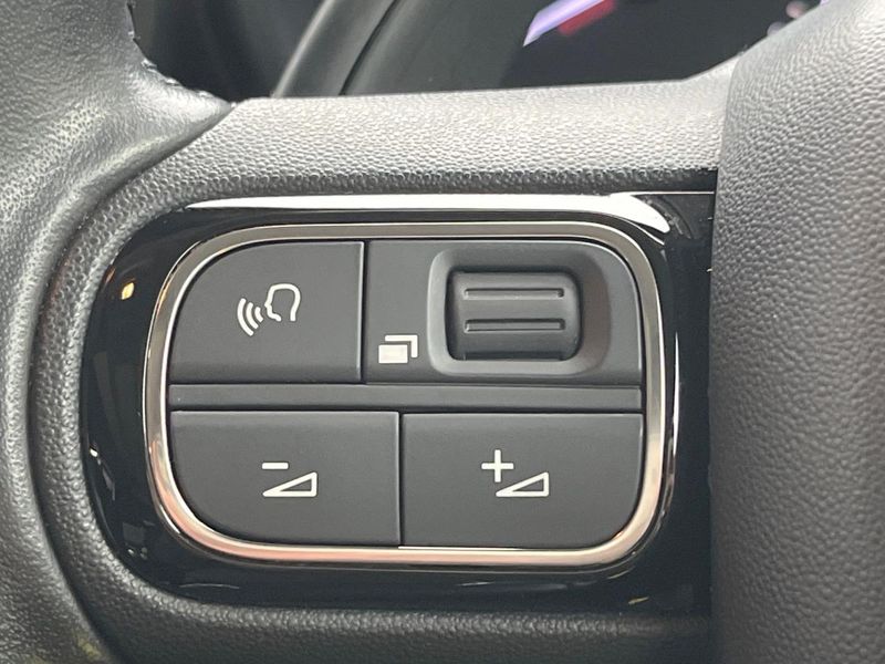 2022 Citroen Berlingo 3DA-K9CYH01 (UW-6aa8b9978a942)[8]