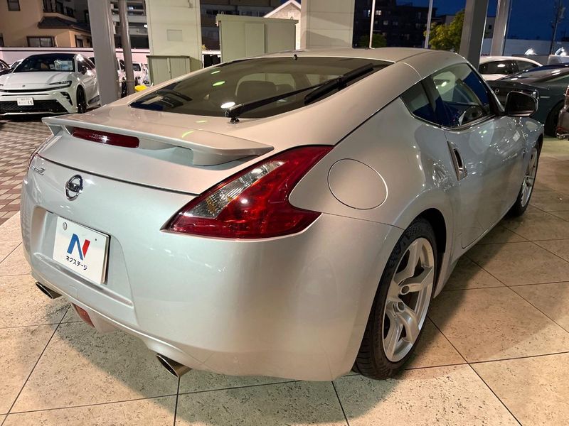 2010 Nissan Fairlady Z CBA-Z34 (UW-6aa8b9baa739f)[25]